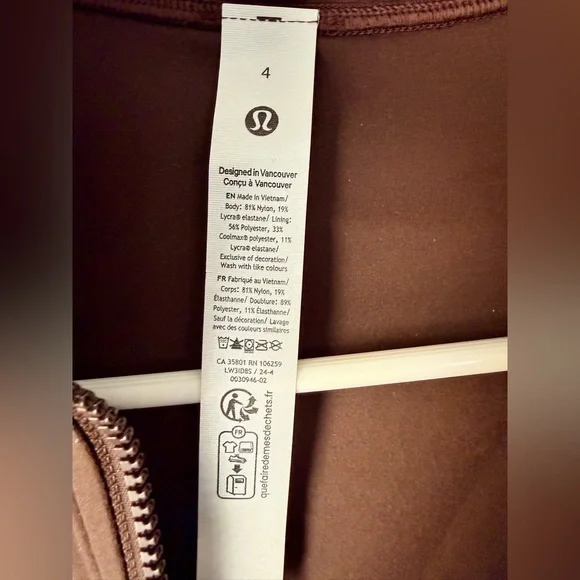 Lululemon Define Jacket in Luon fabric and the color Espresso size 4 - Picture 4 of 6